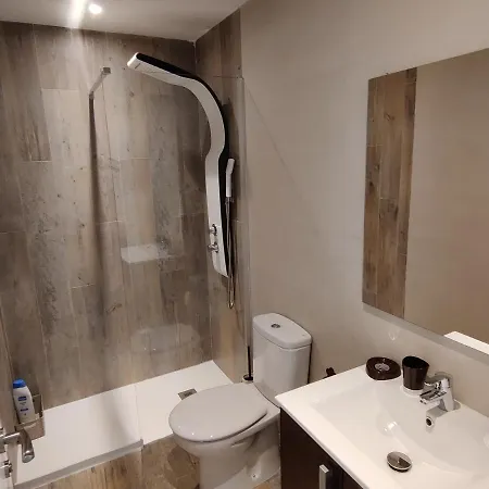 Cigueenas De Navillas Holiday home *