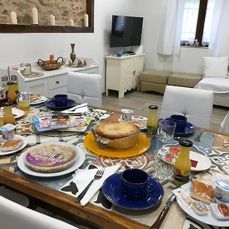 Cigueenas De Navillas