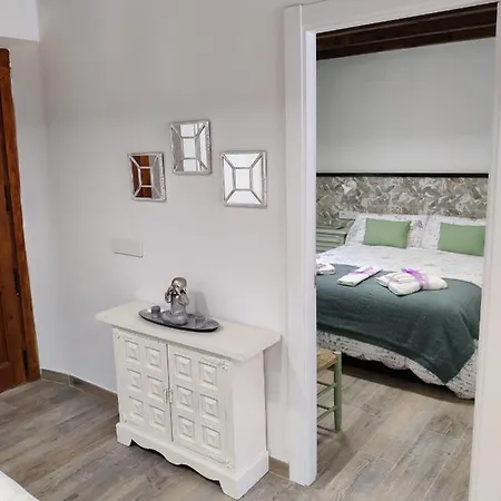 Holiday home Cigueenas De Navillas *