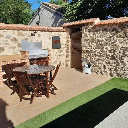 Holiday home Cigueenas De Navillas *
