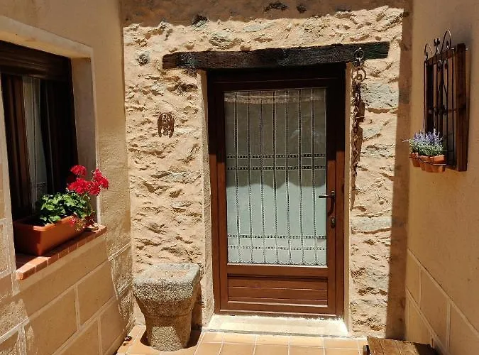 Cigueenas De Navillas Navas de Riofrio