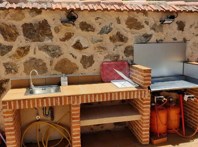 Cigueenas De Navillas * Navas de Riofrio