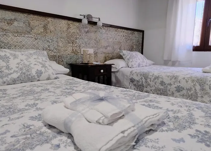 Cigueenas De Navillas 펜션